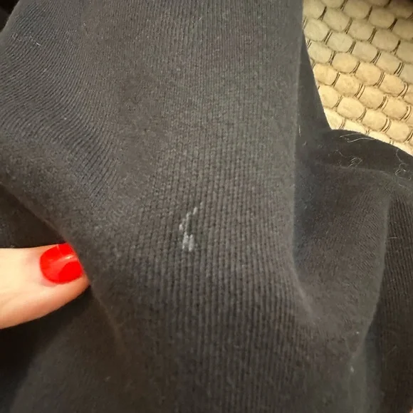 JOAH BROWN Turtleneck Sweatshirt - Picture 4 of 6